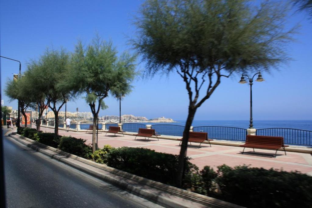 Sir William Reid Holiday Apartments Sliema Exteriör bild